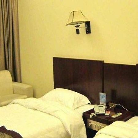 Gushen Hotel Mile Branch Hungho Kültér fotó